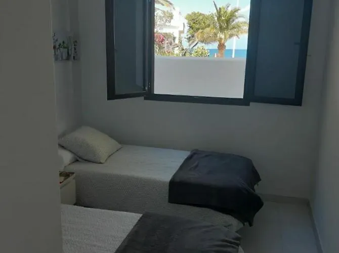 Apartment El Mar De Peyo , Primera Linea De Playa